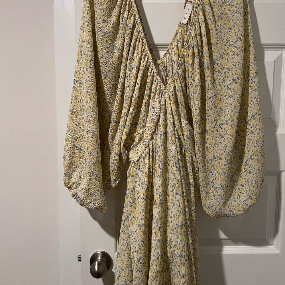 MARBLE Gold Plunge Bishop Sleeve Sundress